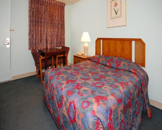Travelodge By Wyndham Tacoma Near Mcchord Afb Номер фото